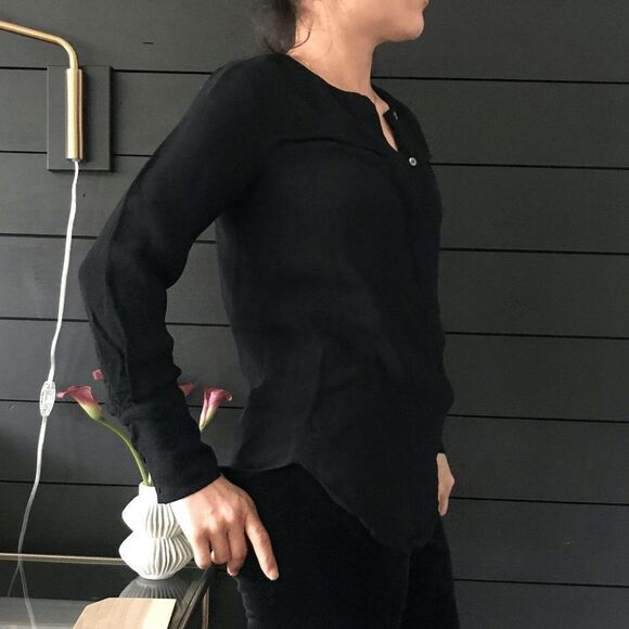 J Crew long sleeve viscose blouse button down black size 2 long sleeve Top party - Picture 7 of 10